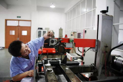 从钳工到设计师 如何顺利迈出模具设计学习的第一步